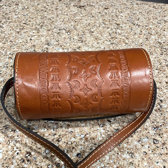 On sale 🌹Patricia nash crossbody. bag - Picture 4 of 11